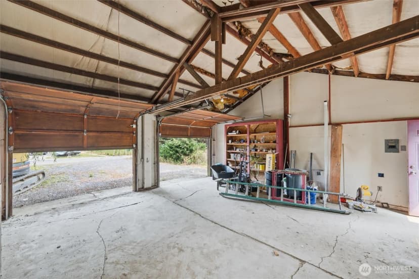 Property photo for 811 Nooksack Avenue, Nooksack photo 21