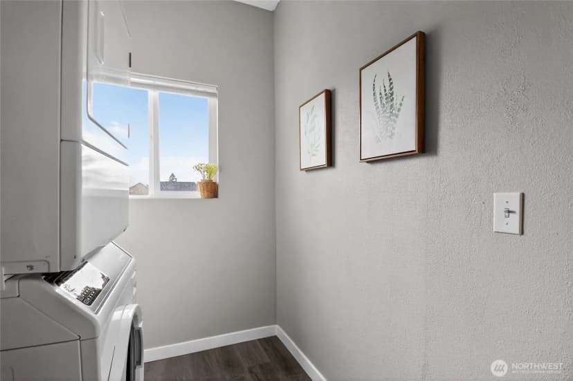 Property photo for 2415 Cedar Street #a, Everett photo 12