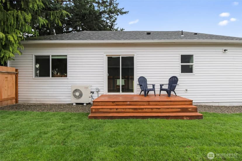 Property photo for 2415 Cedar Street #a, Everett photo 14