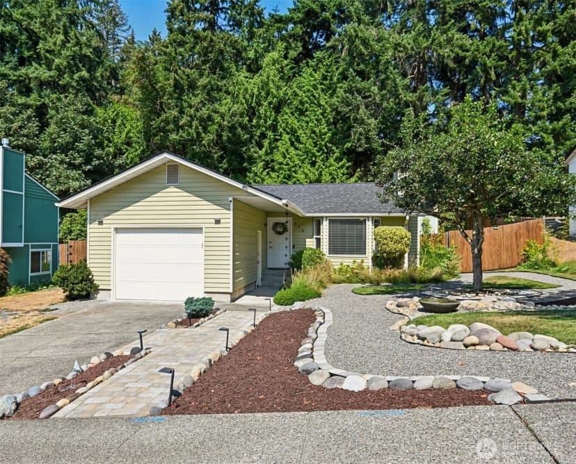 Property photo for 332 S 314th Place, Federal Way