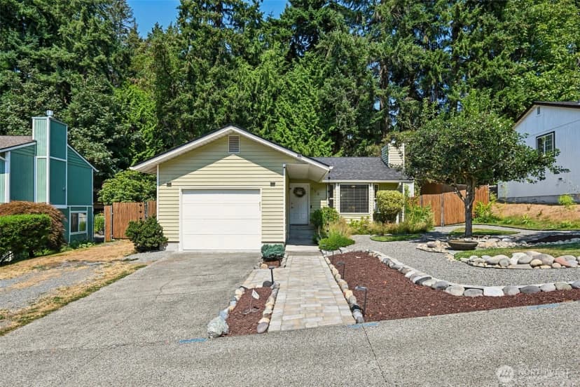 Property photo for 332 S 314th Place, Federal Way photo 30