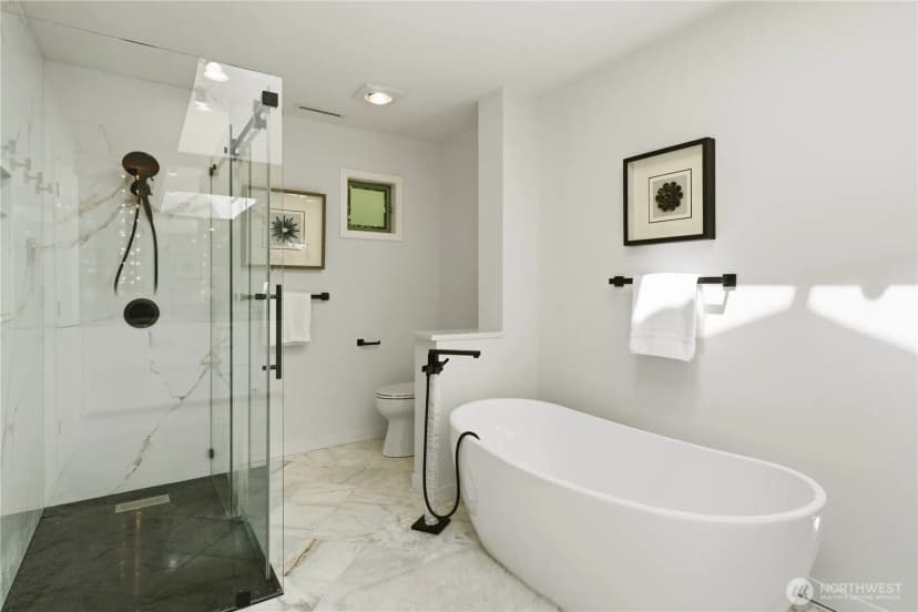 Property photo for 7432 E Mercer Wy, Mercer Island photo 30