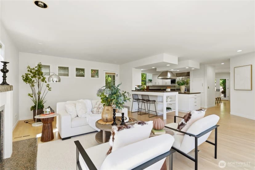 Property photo for 7432 E Mercer Wy, Mercer Island photo 24