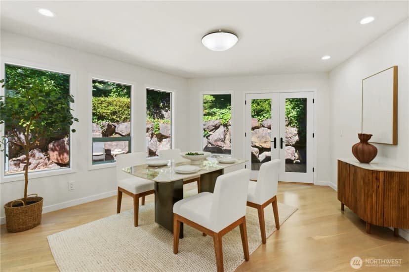 Property photo for 7432 E Mercer Wy, Mercer Island photo 17