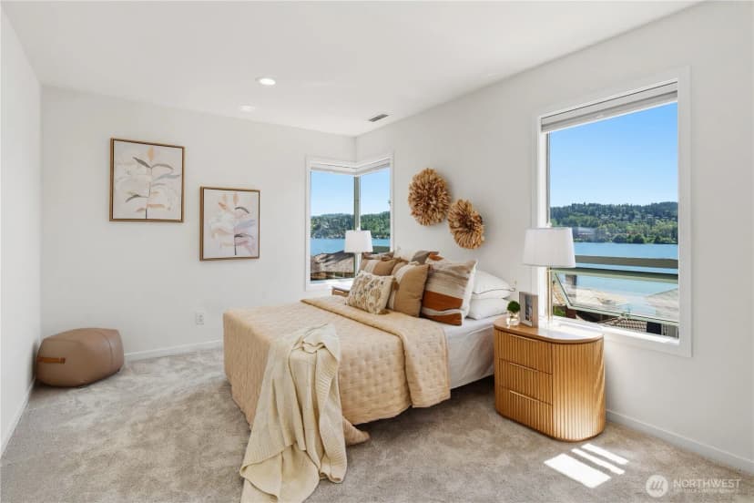 Property photo for 7432 E Mercer Wy, Mercer Island photo 33