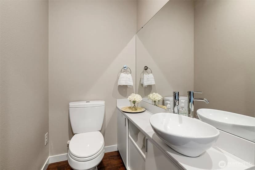 Property photo for 5311 48th Street W, University Place photo 6
