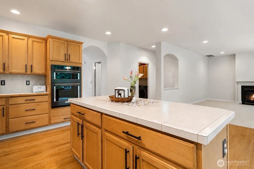 Property photo for 835 Sw 355th Court, Federal Way photo 5