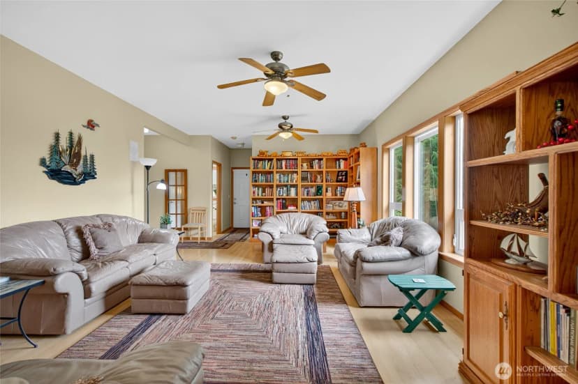Property photo for 18345 Osprey Court, Mount Vernon photo 14