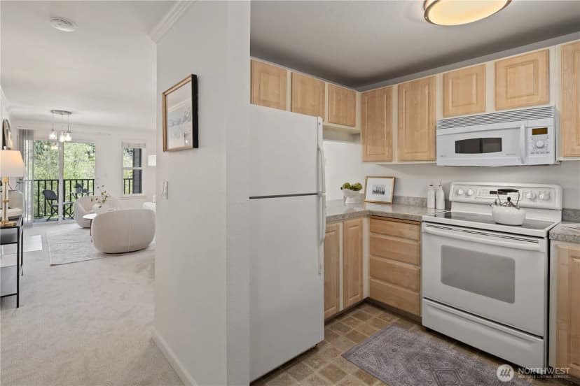 Property photo for 11110 Ne 125th Lane #h229, Kirkland photo 8
