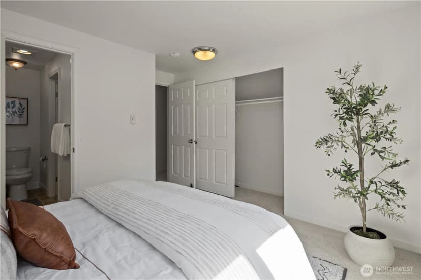 Property photo for 11110 Ne 125th Lane #h229, Kirkland photo 19