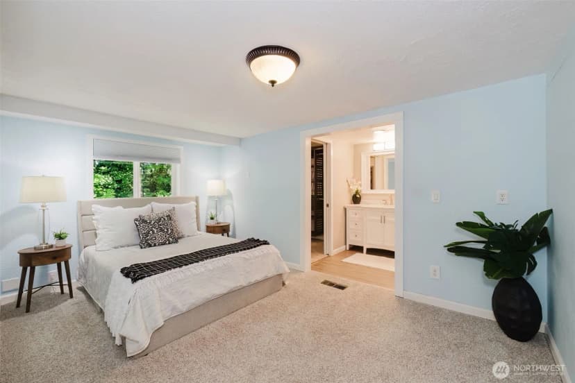 Property photo for 918 Taylor Street E, Port Orchard photo 15