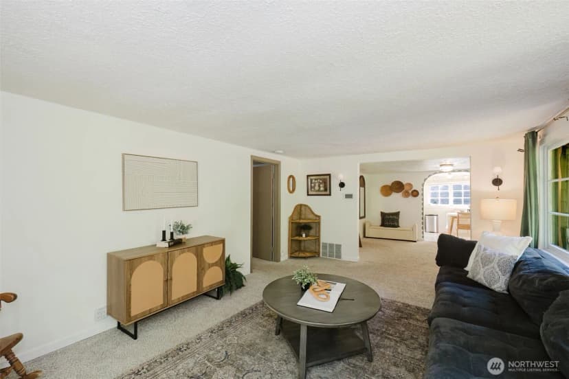 Property photo for 918 Taylor Street E, Port Orchard photo 8