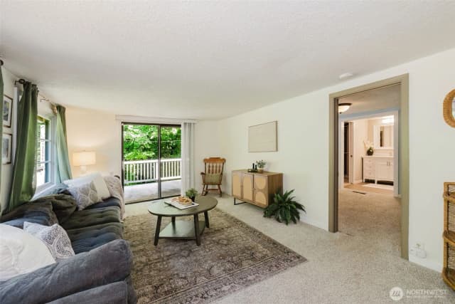 Property photo for 918 Taylor Street E, Port Orchard photo 5