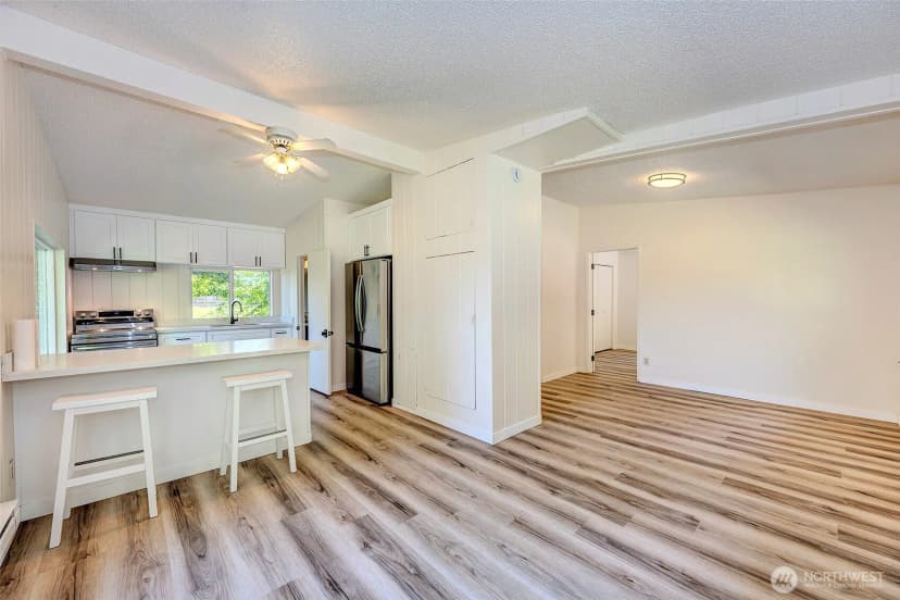 Property photo for 5700 212th Street Sw, Mountlake Terrace photo 22