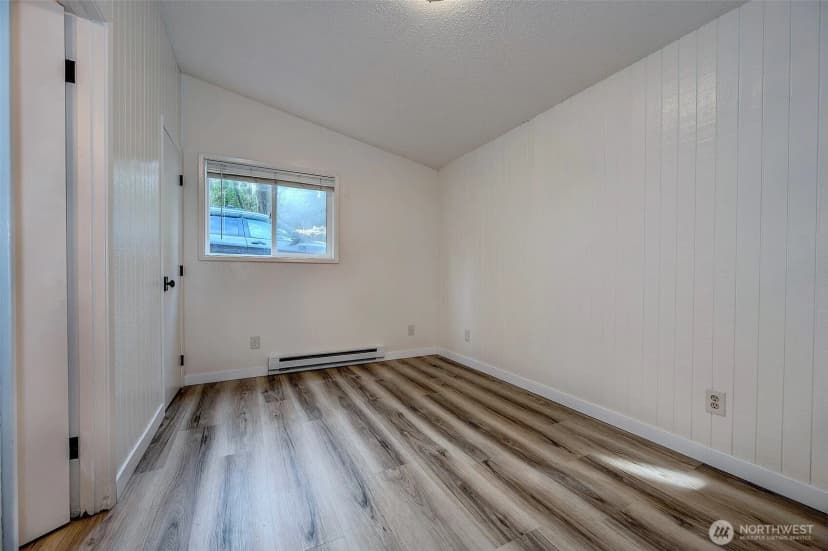 Property photo for 5700 212th Street Sw, Mountlake Terrace photo 12