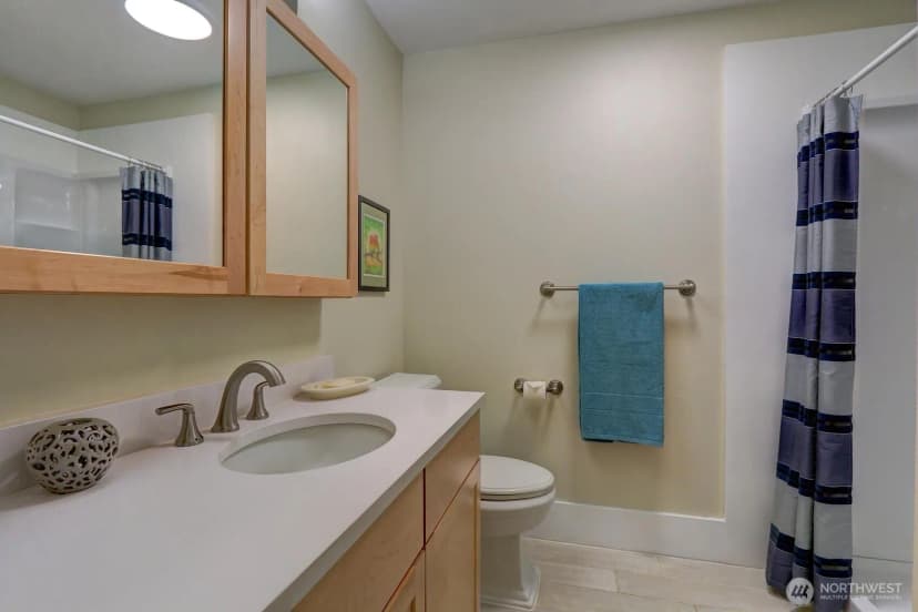 Property photo for 18268 Ne 97th #104, Redmond photo 8