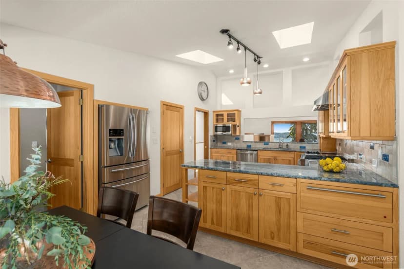 Property photo for 10321 123rd Street Nw, Gig Harbor photo 13