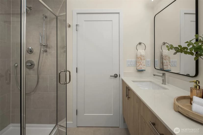 Property photo for 3918 S Juneau Street, Seattle photo 18