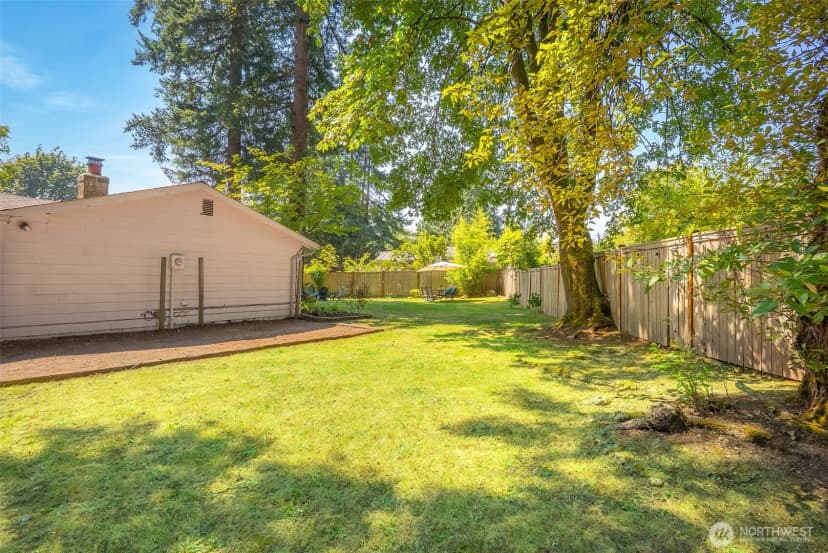 Property photo for 8300 Ne 146th Street, Kenmore photo 17
