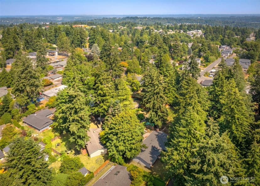 Property photo for 8300 Ne 146th Street, Kenmore photo 21