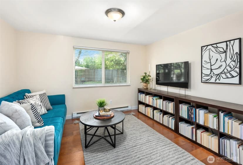 Property photo for 8300 Ne 146th Street, Kenmore photo 12