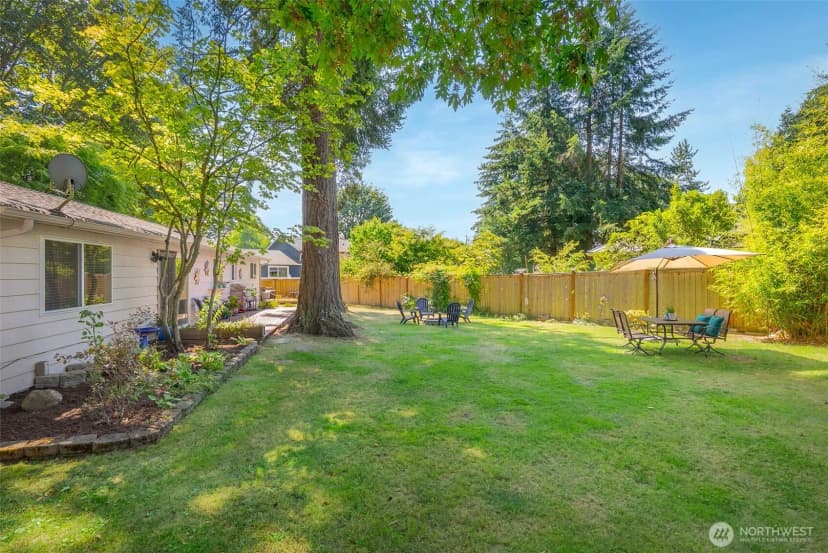 Property photo for 8300 Ne 146th Street, Kenmore photo 14