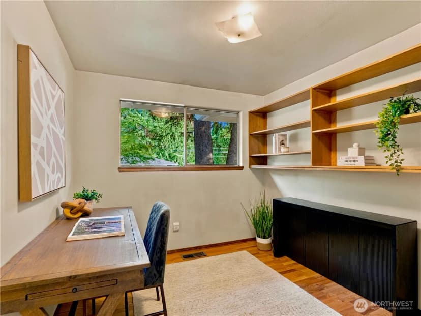 Property photo for 12231 95th Place Ne, Kirkland photo 15