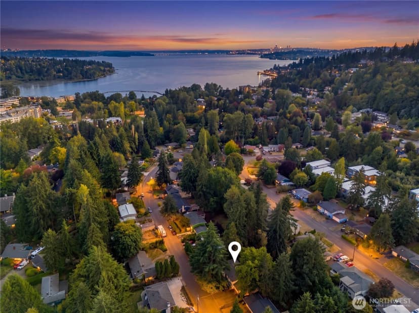 Property photo for 12231 95th Place Ne, Kirkland photo 39