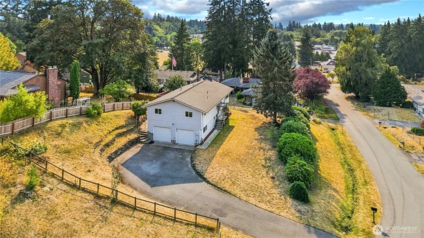 Property photo for 1875 Ne Bentley Drive, Bremerton photo 33