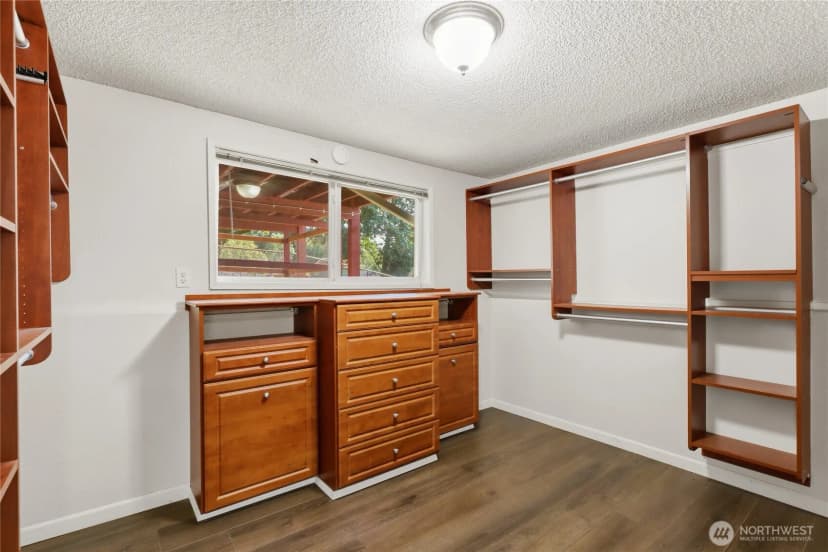 Property photo for 1875 Ne Bentley Drive, Bremerton photo 25