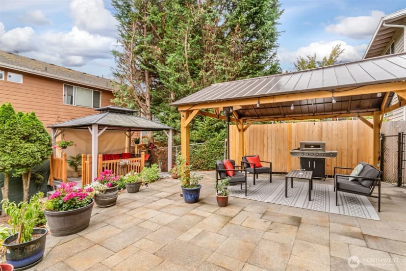 Property photo for 11907 Ne 133rd Place, Kirkland photo 35
