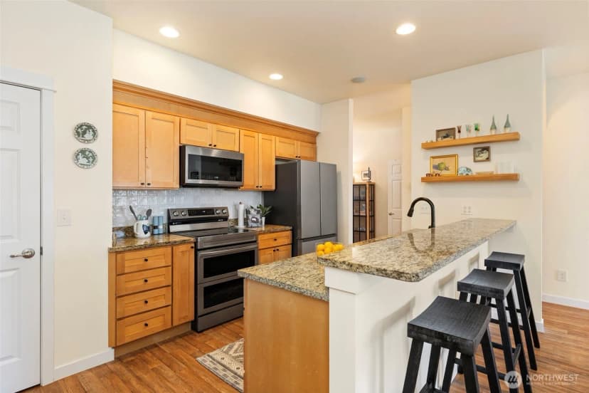 Property photo for 19431 Willet Lane Ne, Poulsbo photo 11