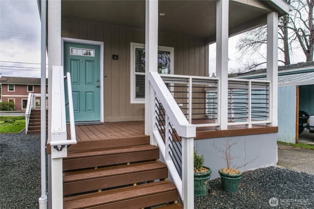 Property photo for 2400 Donovan Avenue #4, Bellingham photo 4