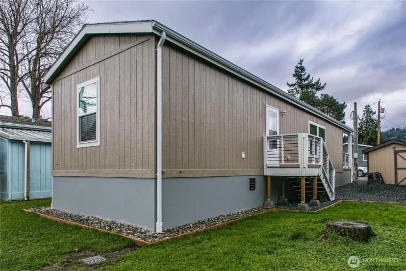 Property photo for 2400 Donovan Avenue #4, Bellingham photo 15