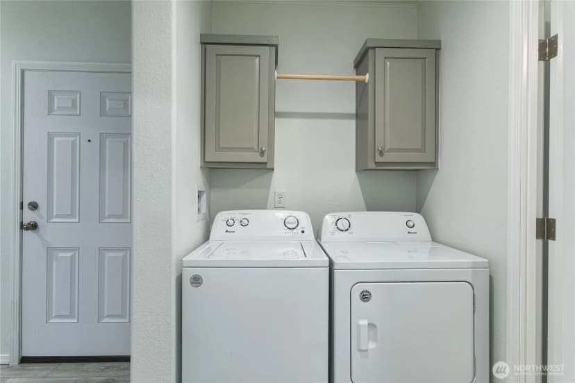 Property photo for 2400 Donovan Avenue #4, Bellingham photo 10