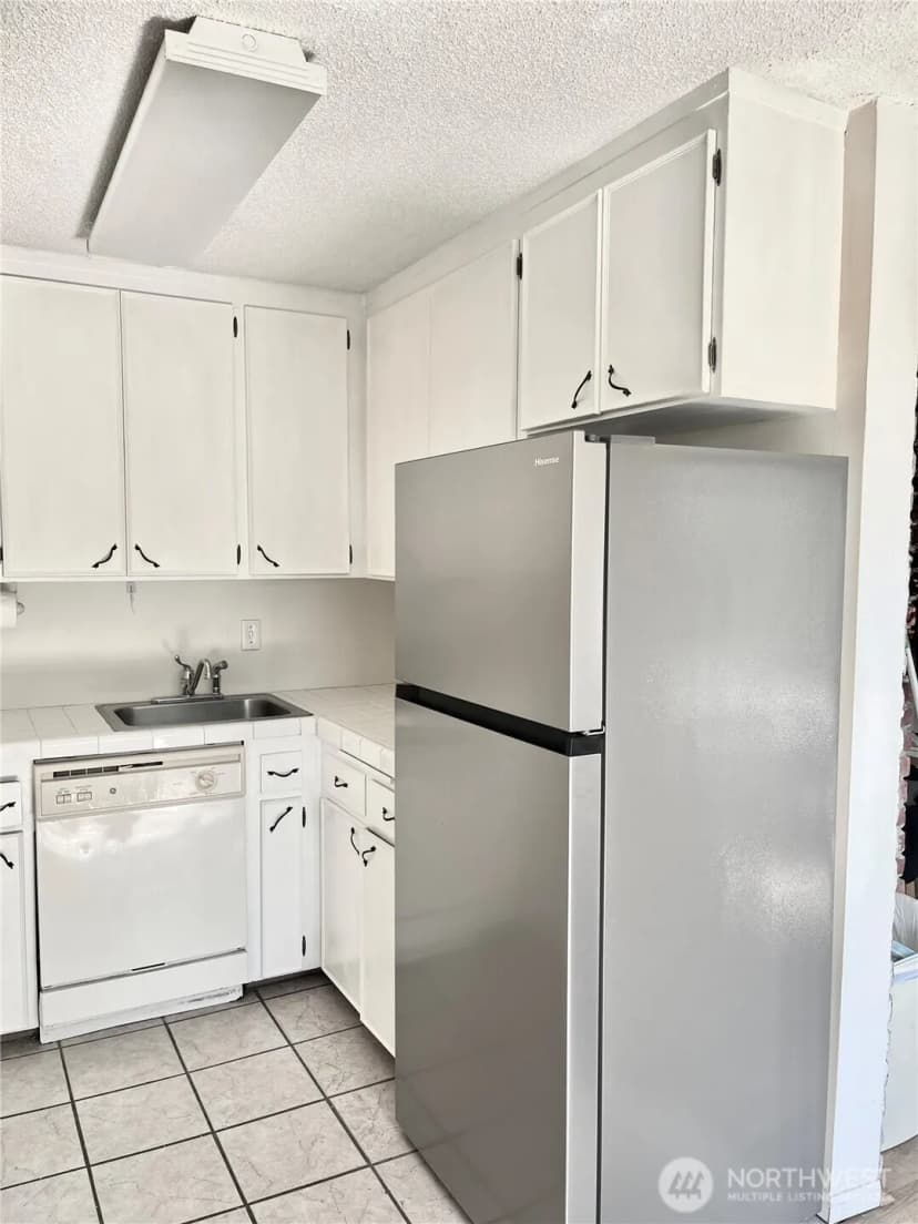 Property photo for 1020 S 230th Street #a303, Des Moines photo 9