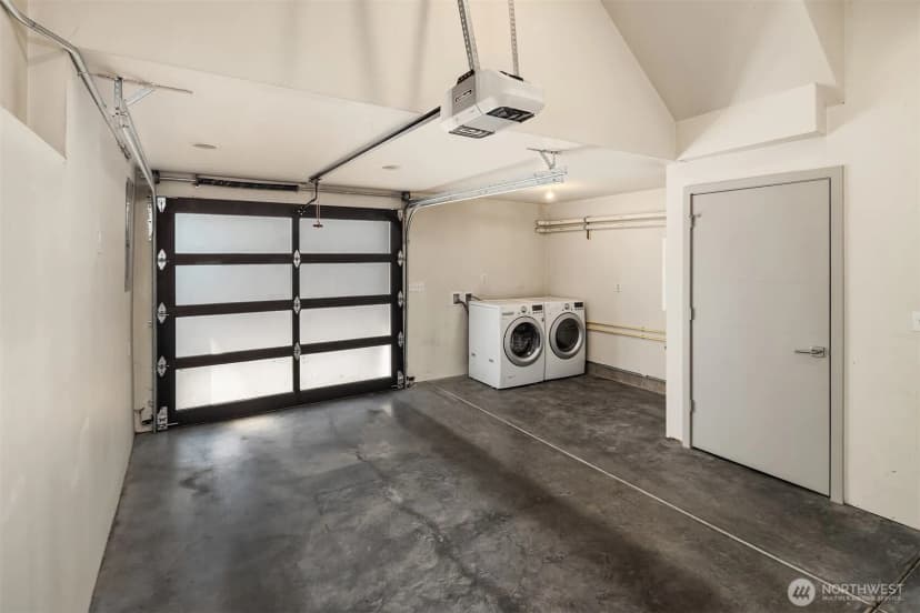 Property photo for 2531 13th Avenue S #b, Seattle photo 23