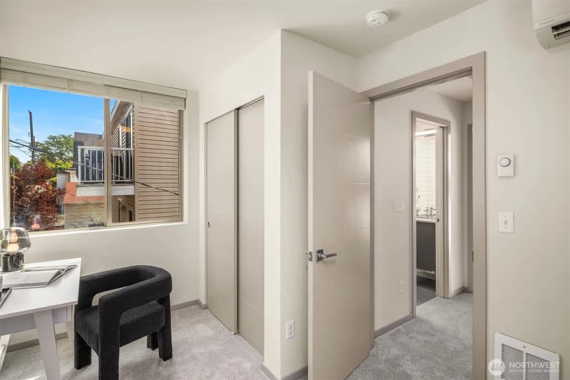 Property photo for 2531 13th Avenue S #b, Seattle photo 18