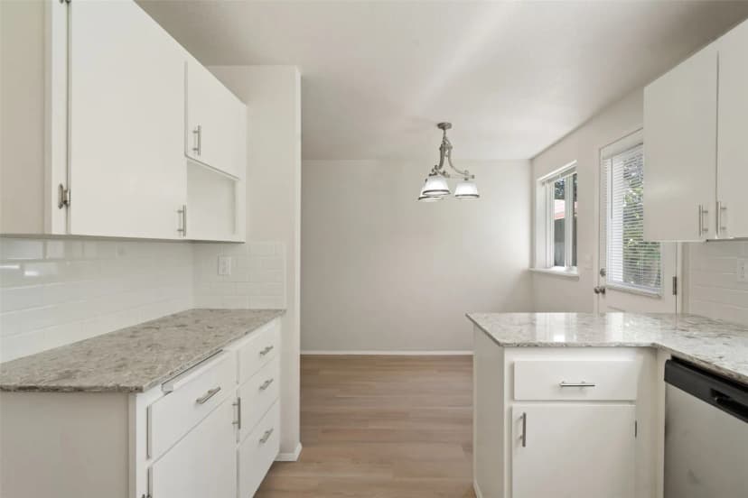 Property photo for 5608 99th Street Ct E, Puyallup photo 14