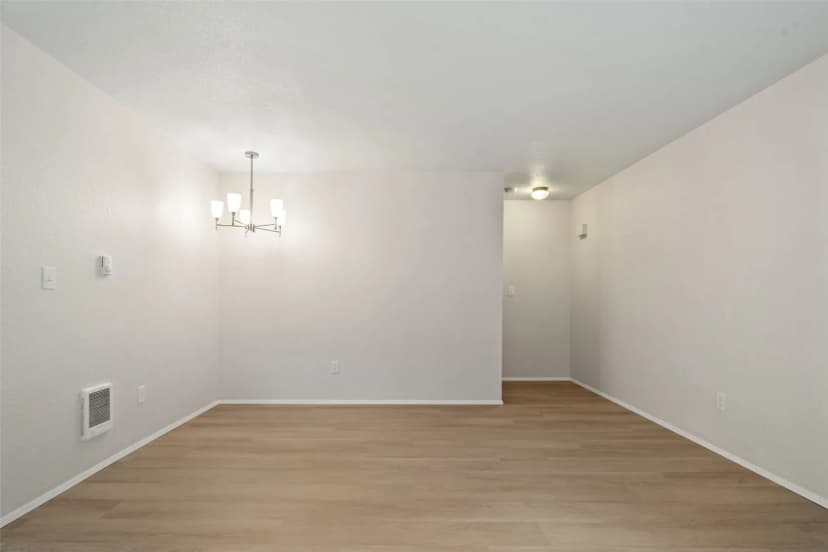 Property photo for 5608 99th Street Ct E, Puyallup photo 6
