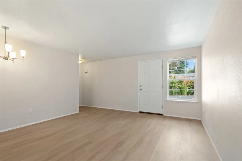 Property photo for 5608 99th Street Ct E, Puyallup photo 7
