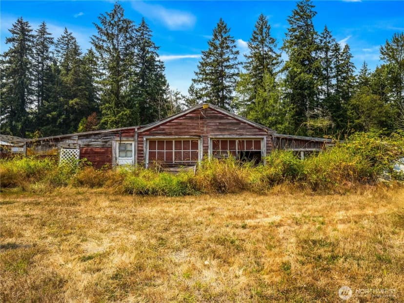 Property photo for 11817 288th Street E, Graham photo 19