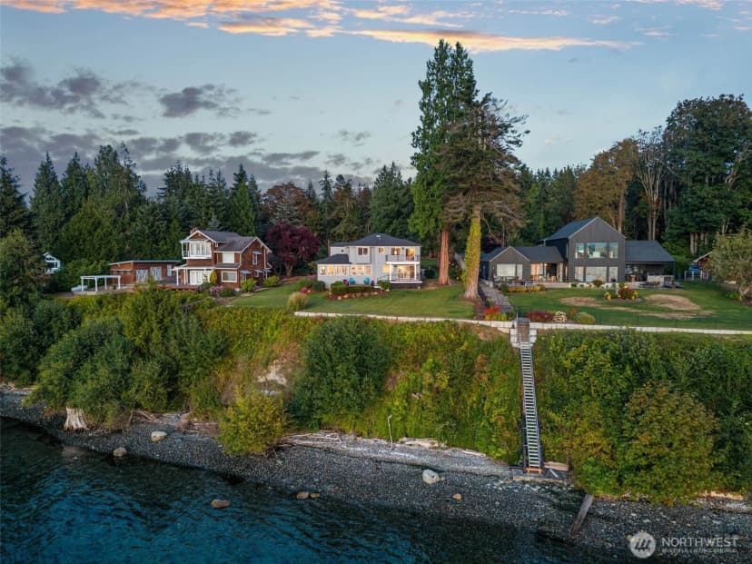 Property photo for 31879 S Bridge Way Ne, Poulsbo