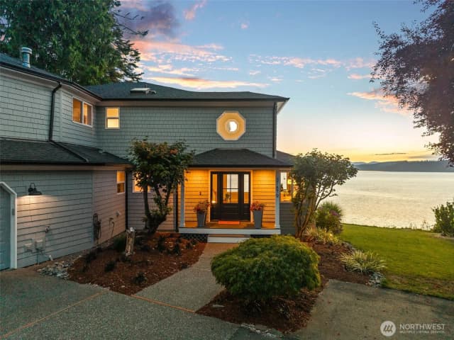 Property photo for 31879 S Bridge Way Ne, Poulsbo photo 3