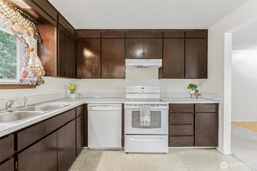 Property photo for 17221 13th Avenue Ct E, Spanaway photo 11