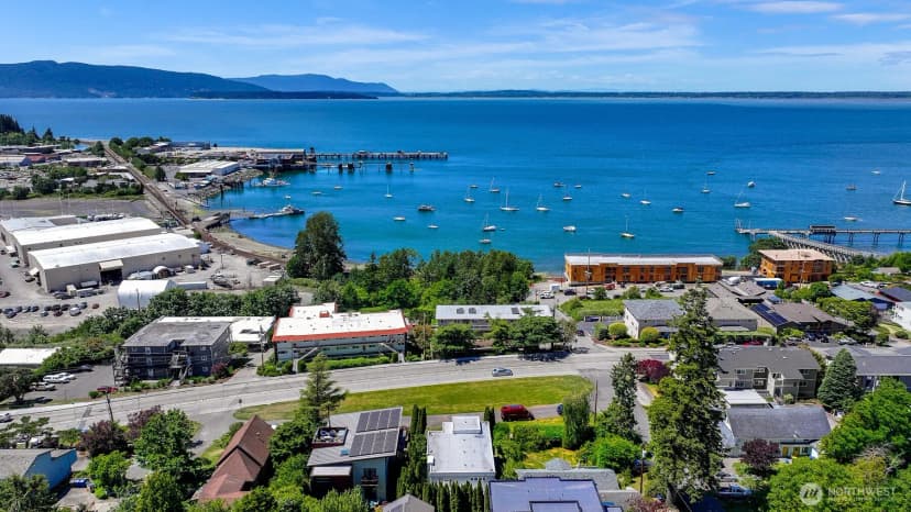 Property photo for 1005 11th Street, Bellingham photo 7
