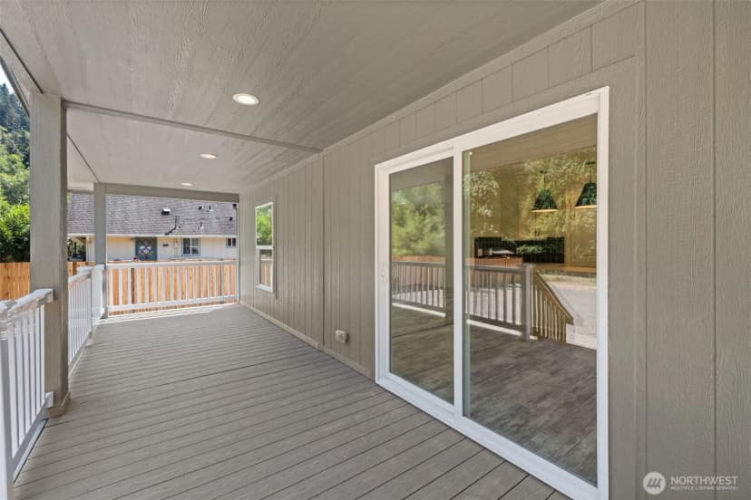 Property photo for 693 S Alder Lane, Port Angeles photo 7