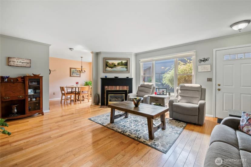 Property photo for 1111 Grover St. #1b, Lynden photo 4