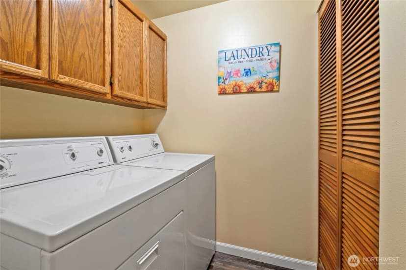 Property photo for 1111 Grover St. #1b, Lynden photo 24
