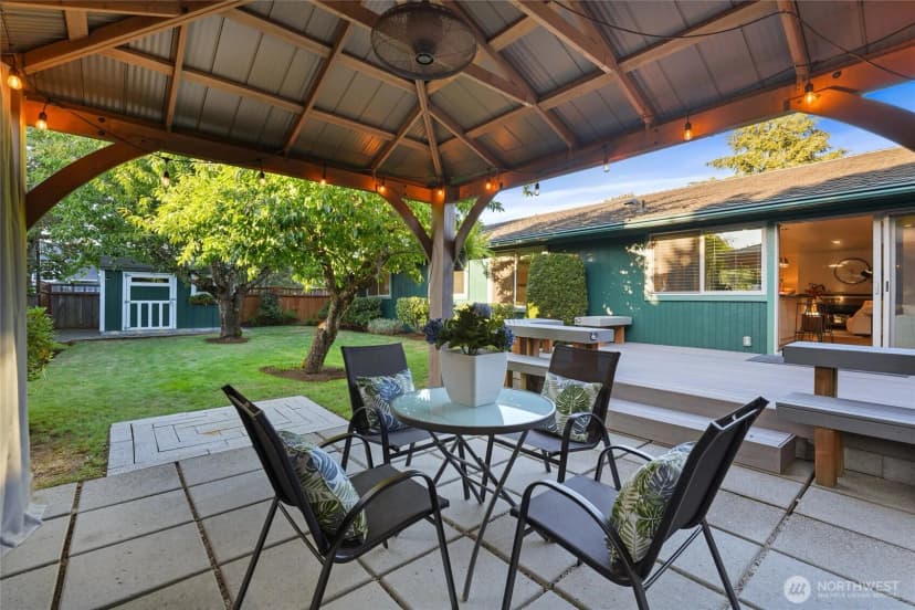 Property photo for 17005 159th Place Se, Renton photo 33